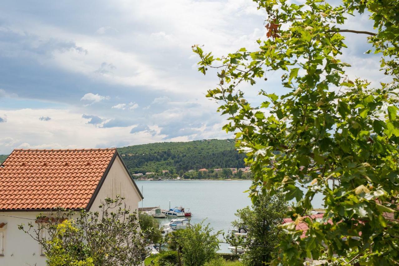 Villa Toic By The Seaside With Beautiful Seaview Čižići Kültér fotó